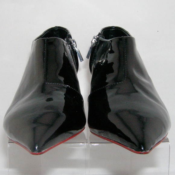 Zara Woman black pointed man made zip booties 6 - Picture 2 of 8